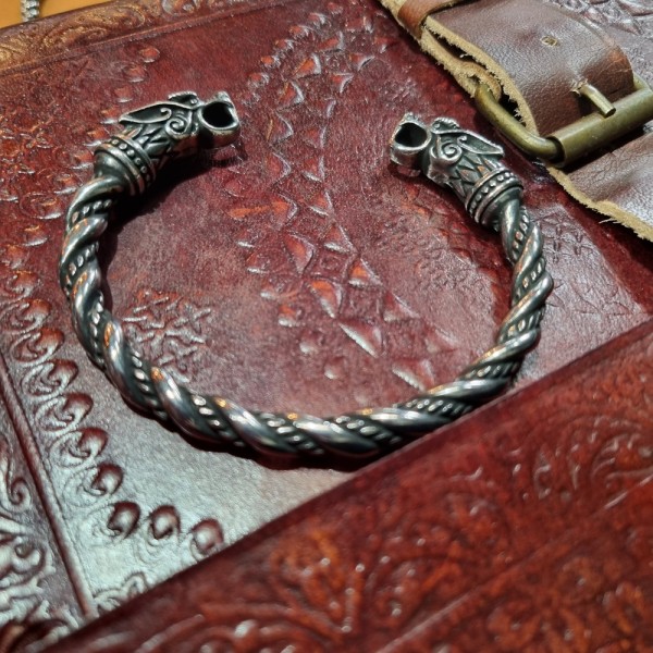 Torc Bracelet: Fenrir the Fane Wolf