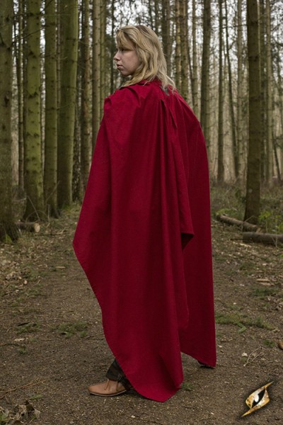 Cape Regulus – Dark Red