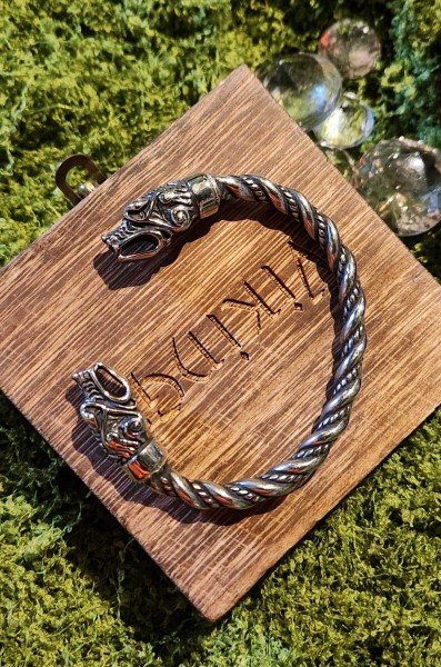 Torc Bracelet: Berserker Bears Steel