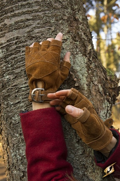 Celtic Gloves Suede - Brown